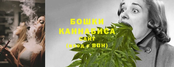 крисы Михайлов